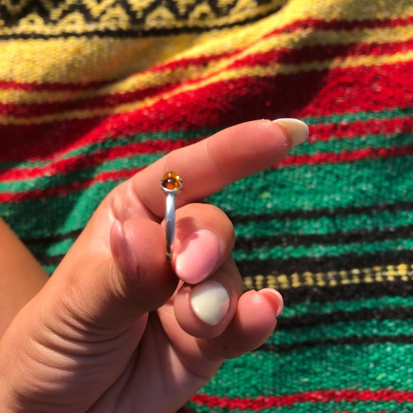 925 Silver & Baltic Natural Amber Ring - Picture 6 of 7